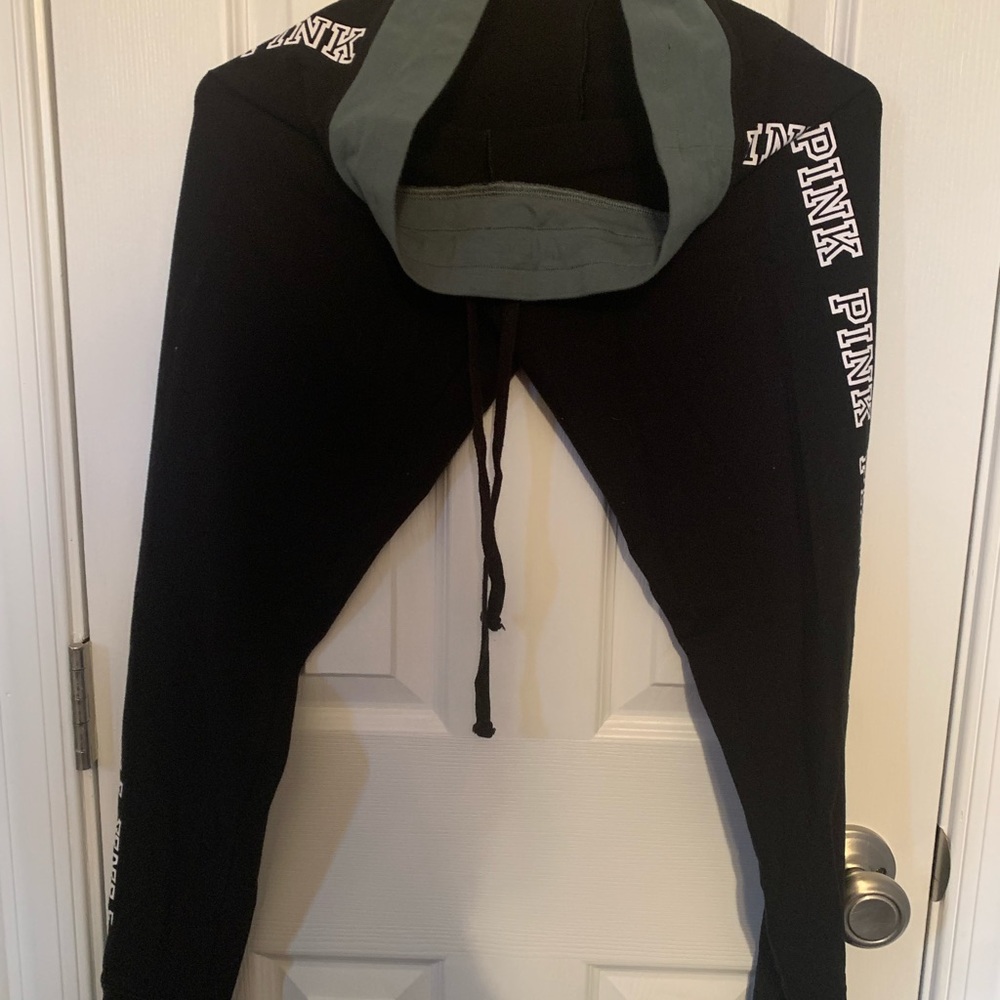 Pink. Yoga pants with pull string. Medium.